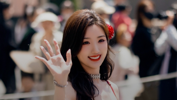 聚会沈雁